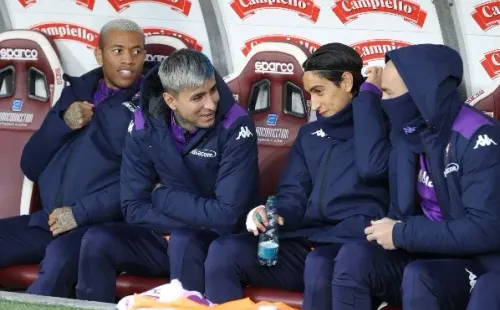 Erick Pulgar ya superó las dolencias en su tobillo derecho pero igualmente ha estado en la banca en los últimos partidos de la Fiorentina. (Foto: Getty)