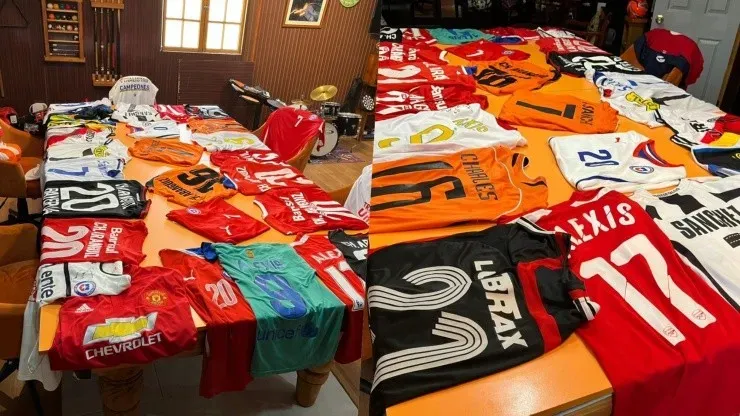 Parte de la increíble colección de camisetas de Alexis Sánchez y Charles Aránguiz en el hogar de la familia Astorga Tapia