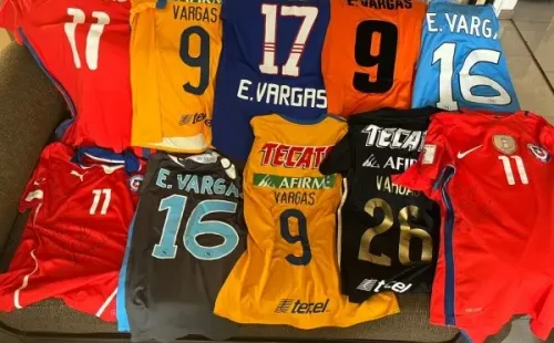 La imponente colección de camisetas de Eduardo Vargas que posee la familia Castro Arancibia (Cristopher Antúnez – Redgol)