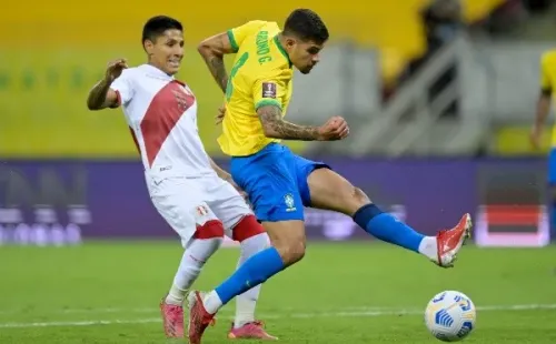 Bruno Guimaraes ya ha logrado debutar con la selección de Brasil (Foto: Getty Images)