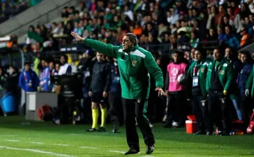 Mauricio Soria comandó la banca boliviana en la Copa América de Chile 2015 y en el estadio Sausalito se enfrentó a México. (Foto: Agencia Uno)