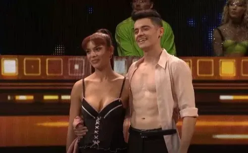 Kathy Contreras debuta con malas críticas en Aquí se Baila.(2)