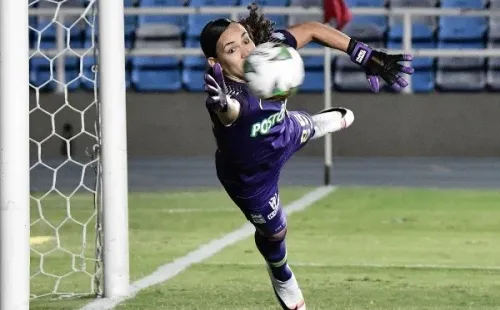 Tapia fue escogida como la mejor arquera en la última Copa Libertadores