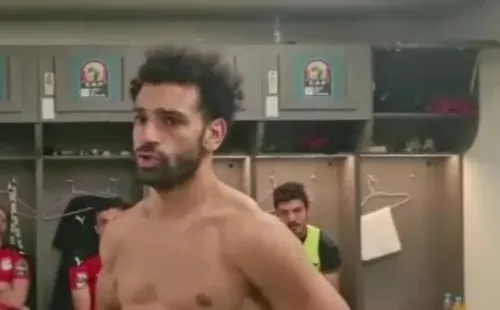 Salah dio un potente discurso en el camarín egipcio tras perder la final ante Senegal.