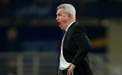 Javier Aguirre salió con todo en la conferencia de prensa. (Foto: Getty Images)