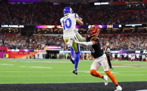 Cooper Kupp tuvo 92 yardas aéreas en ocho recepciones, de las cuales dos fueron de TD. | Foto: Getty Images.