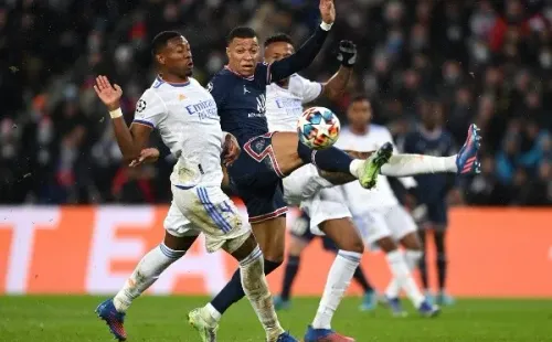 Kylian Mbappé ve complicada su llegada al Real Madrid tras la nueva oferta del PSG. Foto: Getty Images