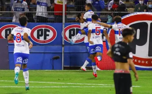 Asad tuvo una breve pero destacada participación con la camiseta de Universidad Católica. Fue parte de la jugada para el gol del triunfo, pero solo jugó 13 minutos y tuvo que salir por lesión. (Foto: Agencia Uno)