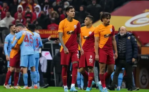 Erick Pulgar también estuvo presente en el empate del Galatasaray ante Kayserispor el 12 de febrero. (Foto: Getty)