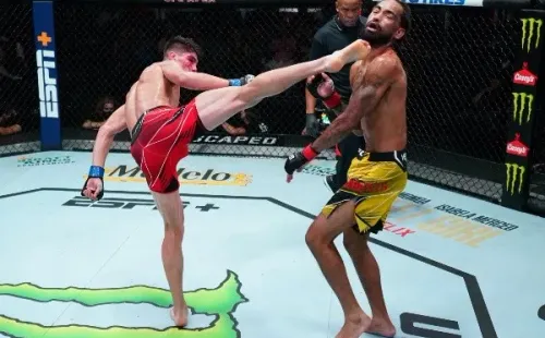 Ignacio Bahamondes vuelve al octágono de UFC este sábado para enfrentar a Zhu Rong. En su última pelea, encajó uno de los KO más espectaculares que se hayan visto. Foto: Getty Images