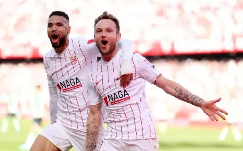 Ivan Rakitic abrió la cuenta con una muy buena ejecución de penal. (Foto: Getty Images)