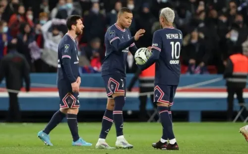Lionel Messi parece entenderse ya a la perfección con Kylian Mbappé. (Foto: Getty Images)