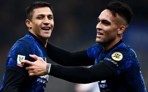 STADIO GIUSEPPE MEAZZA, MILAN, ITALY - 2022/01/19: Alexis Sanchez (L) of FC Internazionale celebrates with Lautaro Martinez of FC Internazionale after scoring a goal during the Coppa Italia football match between FC Internazionale and Empoli FC. FC Internazionale won 3-2 over Empoli FC after extra time. (Photo by Nicolò Campo/LightRocket via Getty Images)-Not Released (NR)
