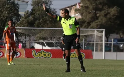 Omar Oporto también tiene que ver con su rendimiento