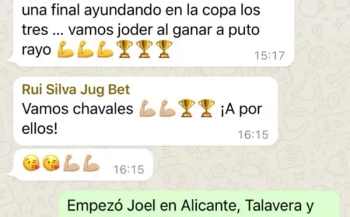 La conversación en WhatsApp de Claudio Bravo y los arqueros del Real Betis.