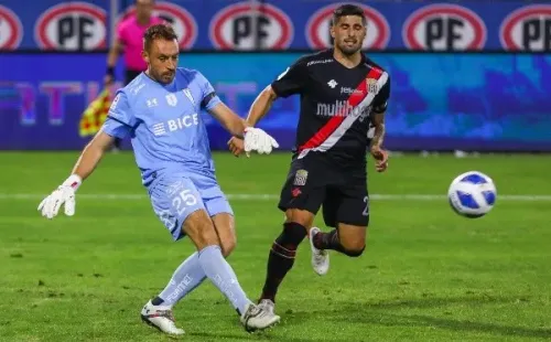 Universidad Católica ganó por última vez a Curicó Unido en la tercera fecha del torneo, y después de eso cayó en la cuarta ante Palestino y en la quinta ante Cobresal. (Foto: Agencia Uno)