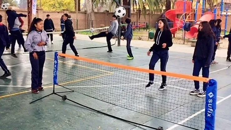 La ministra Benado promete gestiones para extender la actividad física para estudiantes de todas las edades