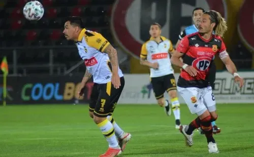 Esteban Paredes es el jugador más longevo de la competencia.