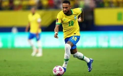 Neymar comanda la convocatoria de Brasil para el cierre de Eliminatorias.