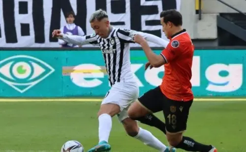 Martín Rodríguez colaboró hasta los descuentos para conseguir una victoria.