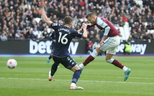 Andriy Yarmolenko encaminó la victoria del West Ham. (Foto: Premier League)
