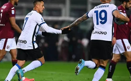 Alexis Sánchez pudo celebrar en el minuto final. (Foto: Getty Images)