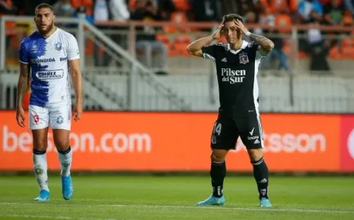 La cara de Zavala tras ver que su remate pegó en el palo ante Antofagasta (Foto: Colo Colo)