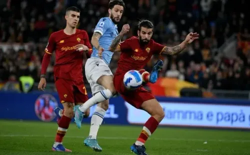 Roma le pasó por encima a la Lazio en el Derby della Capitale.