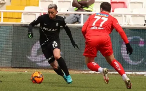 Martín Rodríguez lleva dos goles en el Altay (Foto: Altay)