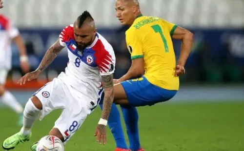 Richarlison se volverá a encontrar con la selección chilena. (Foto: Getty Images)