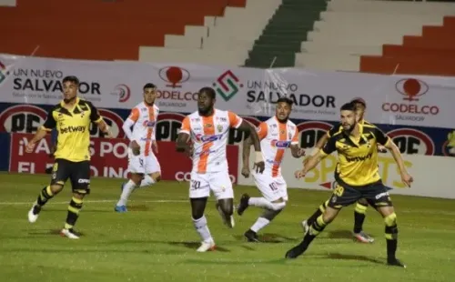 Cobresal venció a Coquimbo y es puntero del Campeonato Nacional esperando que Ñublense tropiece ante Unión Española este lunes 21 de marzo desde las 20:30 horas. (Foto: Agencia Uno)
