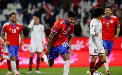 Erick Pulgar había sido clave con sus goles ante Venezuela y asomaba como titular ante Brasil. Foto: Agencia Uno
