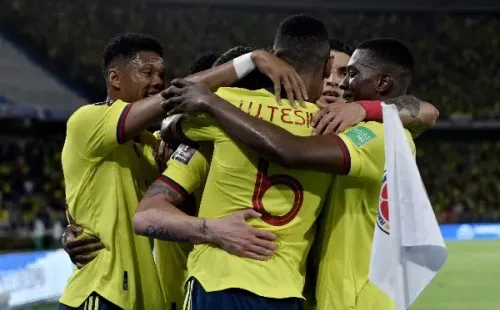 Colombia logró un vital triunfo para meterse de nuevo en la pelea. (Foto: Getty Images)