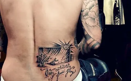 El tatuaje que Pinilla se hizo el 2014 tras el Mundial