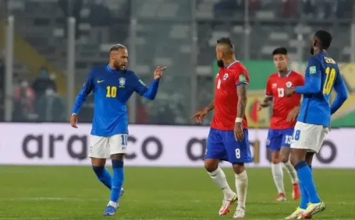 Neymar se vuelve a encontrar con Chile: Patricio Yáñez espera que el partido del brasileño sea el de su presente en PSG.