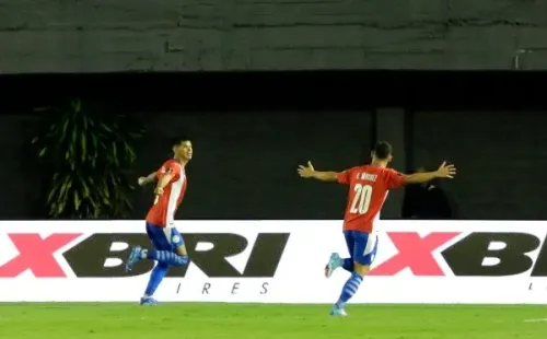 Robert Morales marcó en el triunfo de Paraguay ante Ecuador. (Foto: Getty Images)