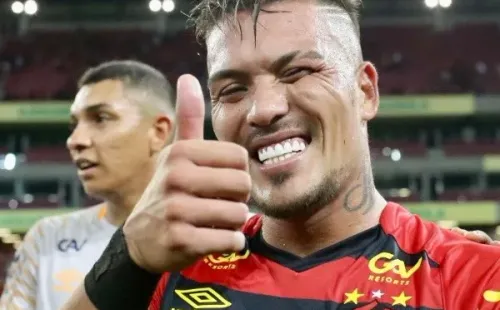 Parraguez es pura felicidad en Brasil (Foto: Spot Recife)