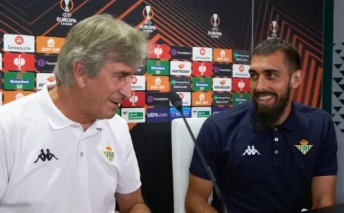Borja Iglesias se ha vuelto una pieza fundamental en el ataque de Manuel Pellegrini en el Betis. (Foto: Getty)