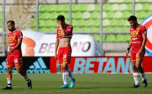 El plantel hispano quedó herido tras la derrota con Universidad de Chile.