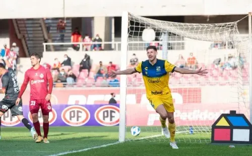 Lucas Di Yorio ha sido una de las figuras de Everton esta temporada. Hoy es uno de los goleadores del torneo con 5 tantos, solo uno menos que Cristian Palacios, Fernando Zampedri y Joe Abrigo. Foto: Agencia Uno