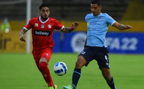 Unión La Calera salvó un punto tras igualar sin goles ante Universidad Católica de Ecuador. Foto: Twitter@sudamericanabr