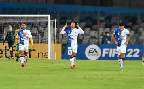 Marco Collao marcó un auténtico golazo para el descuento de Deportes Antofagasta. (Foto: Agencia Uno)