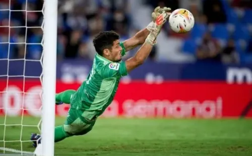 Matías Dituro se ha convertido en el primer portero de Celta en detener cuatro penales en una temporada. (Foto: Celta de Vigo)