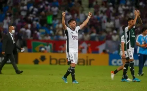 Colo Colo celebró la obtención de tres puntos en tierras brasileñas. (Foto: @ColoColo)