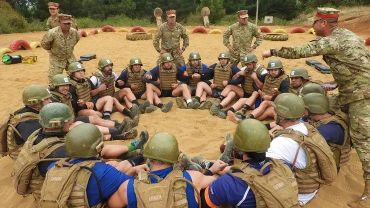 La selección chilena de rugby desarrolló un entrenamiento extremo con los Infantes de Marina en Talcahuano