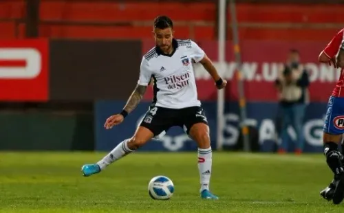 Matías Zaldivia no se vio cómodo ante Unión Española y en Colo Colo analizan si estará o no contra Alianza Lima. César Fuentes puede tomar el puesto de Emiliano Amor. Foto: Comunicaciones Colo Colo