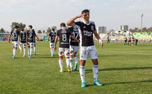 Solari la rompe con la camiseta del Eterno Campeón. (Foto: Agencia Uno)
