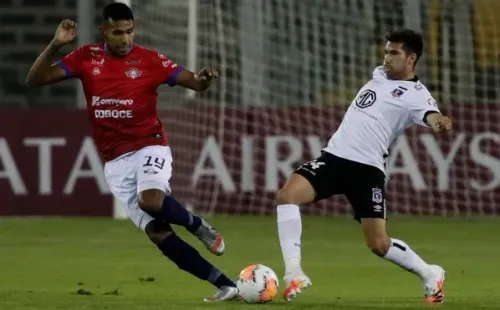 Fuentes fue titular ante Wilstermann en la última Libertadores (Foto: Libertadores)