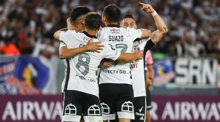 Colo Colo celebra el 2-0 ante Alianza Lima