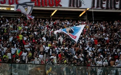 Los hinchas del Cacique no podrán alentar a su equipo ante Universidad Católica en San Carlos de Apoquindo. (Foto: Agencia Uno)
